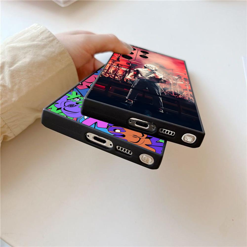 แบนด์ โอ-วัน โอเค ร็อคเคสโทรศั - Computer Case บทวิจารณ์และราคา